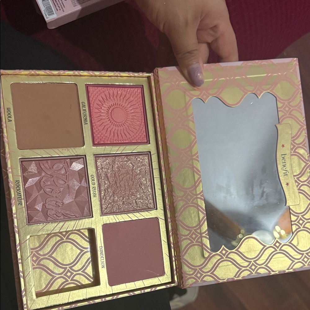 Benefit Blush Bar Palette - Pink and Gold